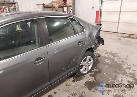 2009 Volkswagen Jetta Se из США, поврежденный, VIN 3VWRZ71KX9M155667